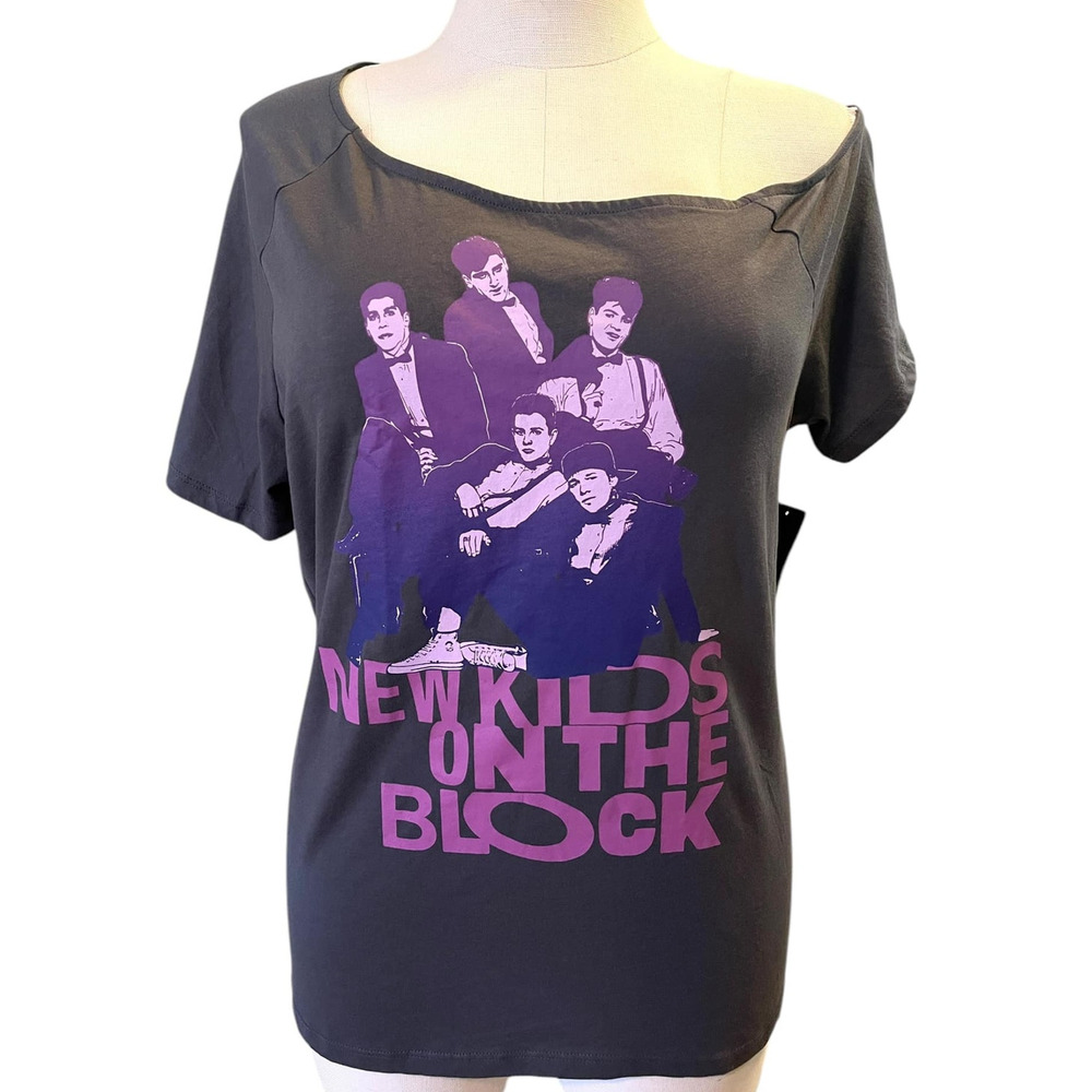 Torrid 0 (0X 12) New Kids on the Block Concert 80s Punk Off Shoulder T Shirt Tee